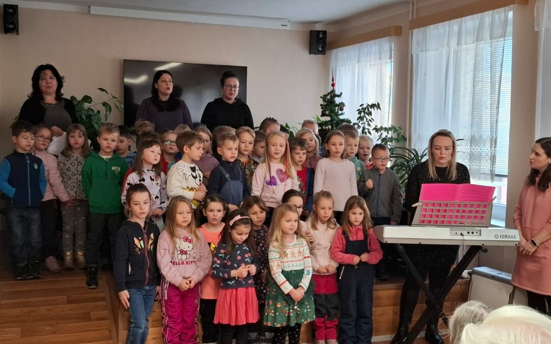 Vystoupení dětí z MŠ Velíšská Vlašim